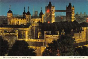 uk10640 tower birdge and tower of london uk