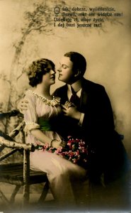 Romantic Couple.    *RPPC