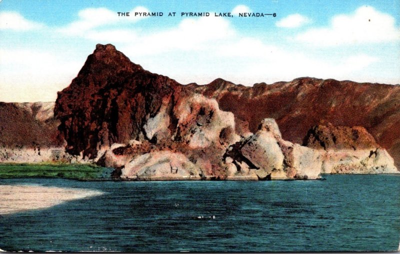 Nevada The Pyramid At Pyramid Lake