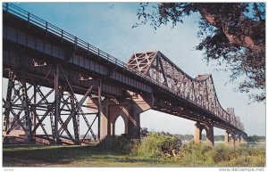 Mississippi River Bridge, Baton Rouge, Louisiana,  40-60s