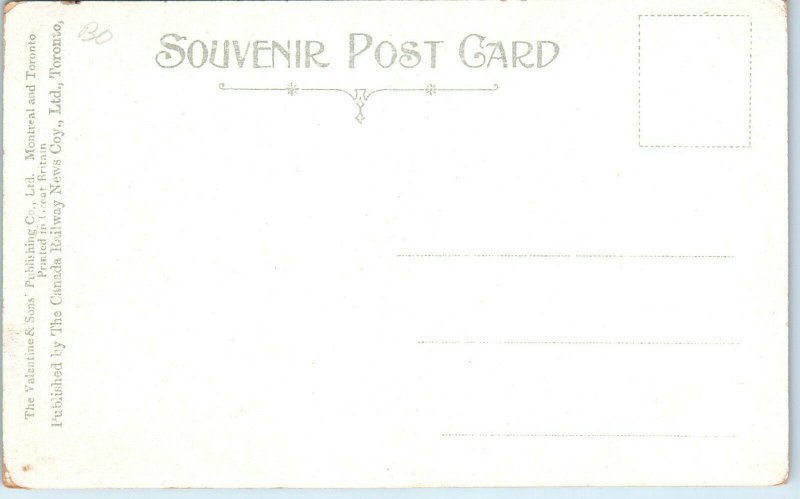 1910s R & O Navigation Steamer Quebec on St Lawrence River Postcard