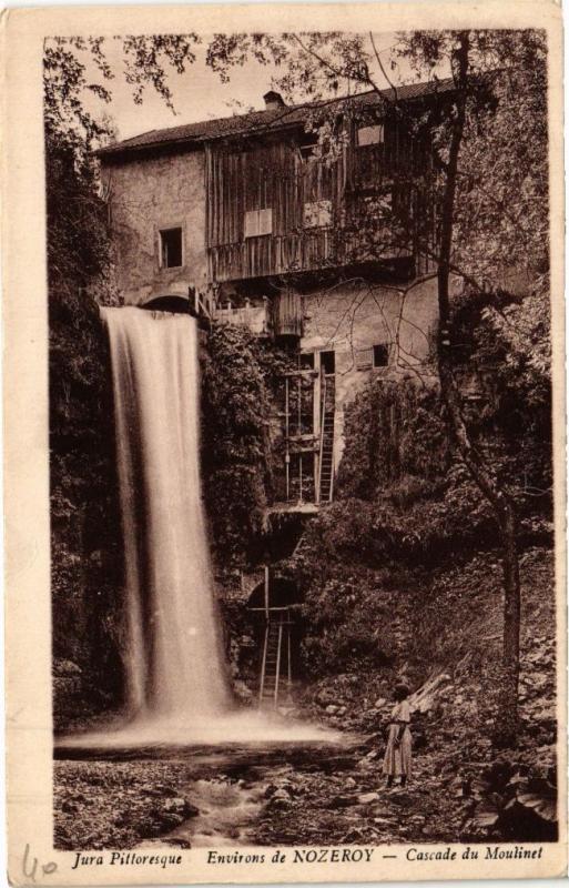 CPA Env. de NOZEROY - Cascade du MOULINet (211625)