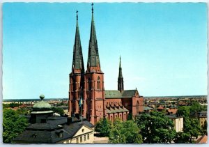 Postcard - The cathedral and the archbishop's courtyard - Uppsala, Sweden