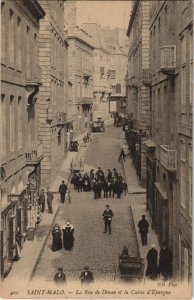 CPA Saint Malo Rue de Dinan et la Caisse d'Epargne (1235168)