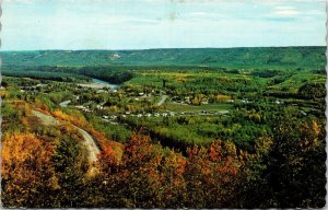 Postcard BC Hudson's Hope Aerial View of the City & Peace Valley 1975 S103
