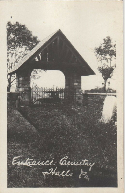 RP: HALLS ,  Pennsylvania , 1900-10s ; Cemetry Entrance