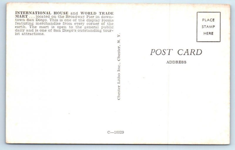 SAN DIEGO, CA ~ International House WORLD DRADE MART Gift Shop c1960s Postcard