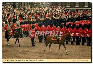 Postcard Modern M M Queen Elizabeth II at the Trooping the Color