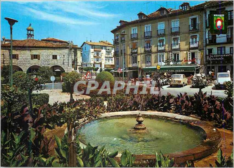 Postcard Modern Laredo Santander Fountain and Garden