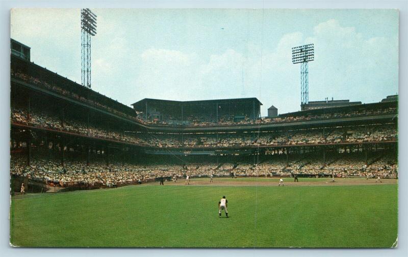 Postcard PA Pittsburgh Forbes Field Baseball Stadium Park Game Action S15