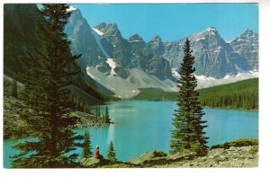 Moraine Lake, Valley of the Ten Peaks, Banff Park, Alberta