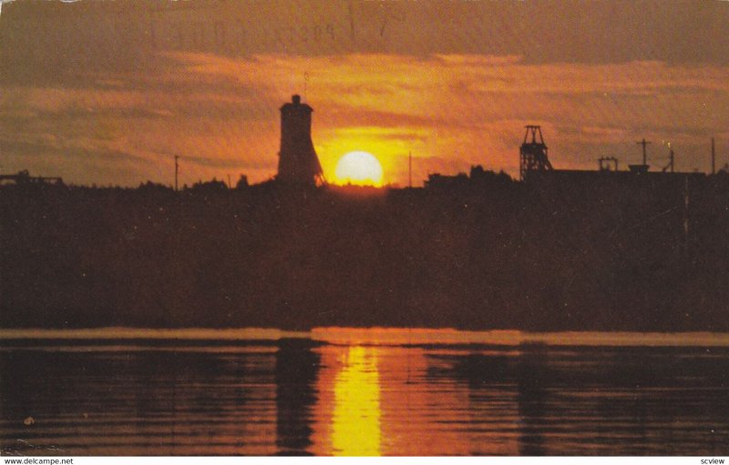 Couche de Soleil Sur Mine , Quebec ,1950-60s ; Mine at night