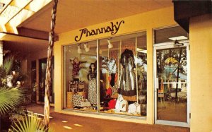 JOHANNAH'S Naples, Florida Womens' Clothing Store c1970s Vintage Postcard