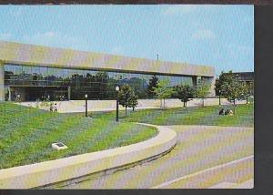 Gerald Ford Museum Grand Rapids MI  Postcard BIN 539