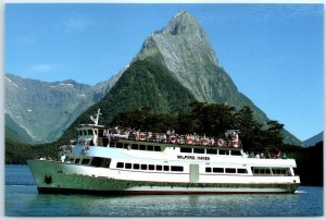 M-38441 TSMV Milford Haven cruises Milford Sound New Zealand