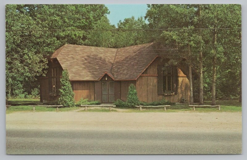 Interlochen Michigan~Interlochen Music Box~Vintage Postcard 