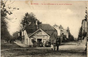 CPA ÉPINAL - La rue de Provence et la rue de la Préfecture (455838)