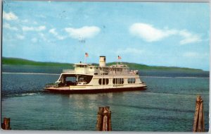 Auto & Passenger Ferry Lake Champlain Burlington VT to Port Kent NY Postcard T24