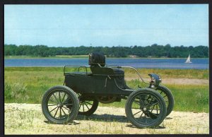 Classic Antique Car Postcard 1902 OLDSMOBILE Curved-Dash Runabout - Chrome