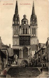 CPA ANGERS - La Cathédrale (296668)