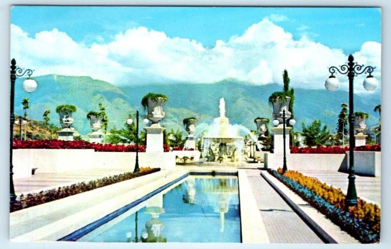 Avienda Los Proceres CARACAS Venezuela 1963? Postcard