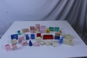 Lot of 35 Vintage Collectible Plastic Mini Doll House Furniture PCS by Superior