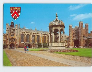 Postcard Great Court, Trinity College, Cambridge, England