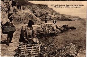 CPA La Pointe du RAZ - Le Port de Bestrée (252900)