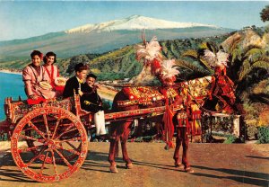 us8135 sicilian cart taormina italy costume types folklore sicilia  etna