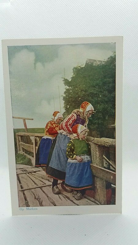 7 x Beautiful Vintage Postcards of Dutch Children in National Dress Job Lot Buy