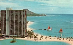 Vintage Postcard Hilton Hawaiian Village Kalia Road World Famous Honolulu Hawaii