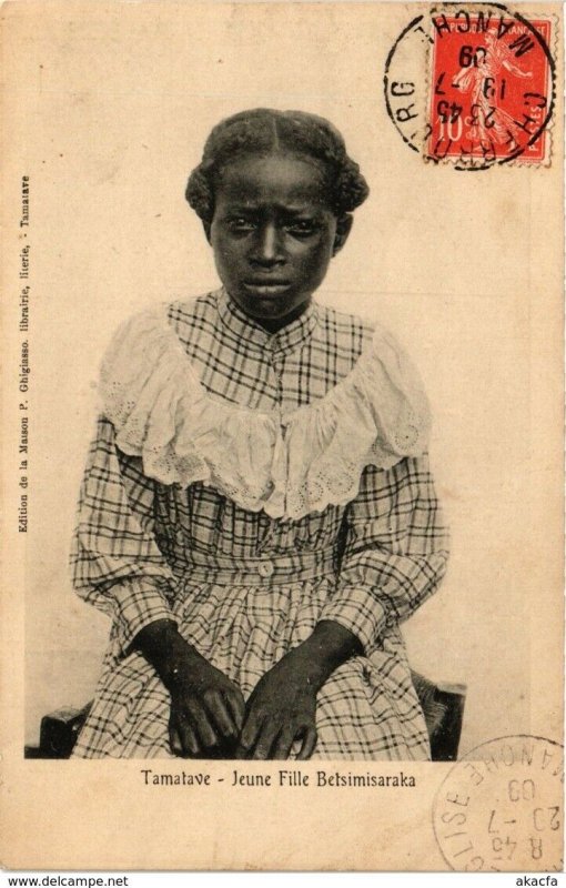 CPA AK Tamatave- Jeune Fille Betsimisaraka MADAGASCAR (819050)