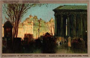 CPA HOLD TO LIGHT PARIS Place et Eglise de la Madeleine (1240409) 