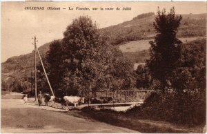 CPA Julienas - La Planche - Sur la Route de Jullie (1036544)