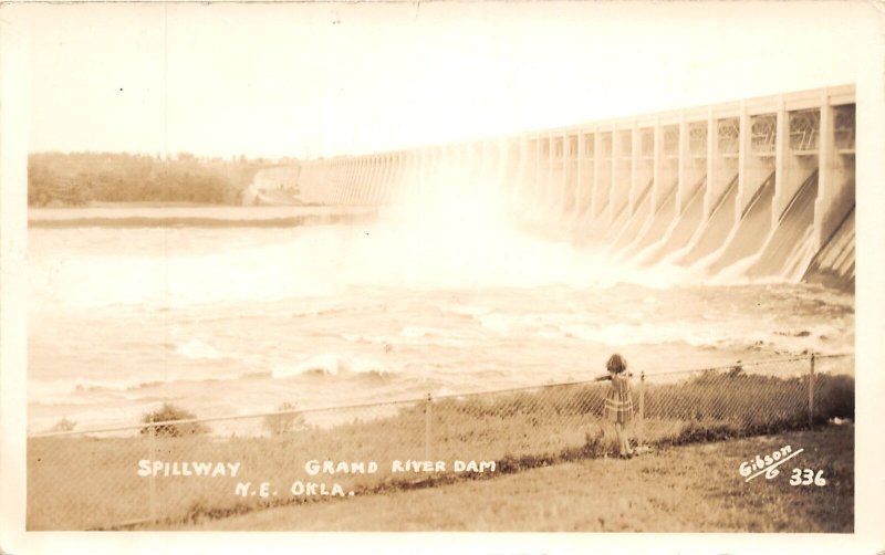 J34/ Grand River Dam Oklahoma RPPC Postcard c1940s Girl Gibson  31