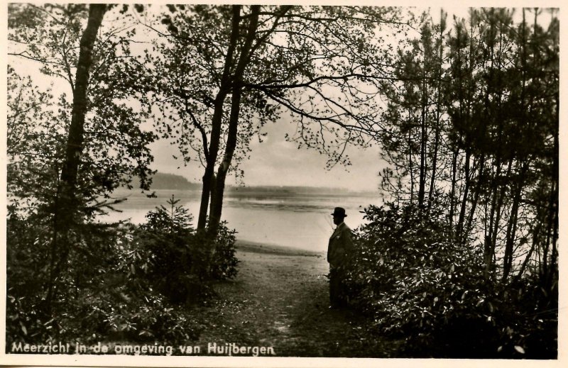 Netherlands - Huijbergen. Lake View.    *RPPC