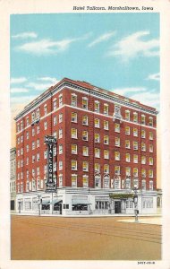 Marshalltown, IA Iowa   HOTEL TALLCORN  Roadside  1945 Curteich LInen Postcard