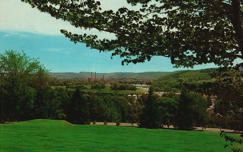 Vintage Postcard 1975 I.B.M. Golf Course Recreational Johnson City New York NY 