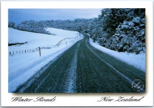 CONTINENTAL SIZE POSTCARD SIGHTS SCENES & CULTURE OF NEW ZEALAND 1970s-1990s b68