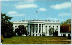 Postcard - The White House - Washington, District of Columbia