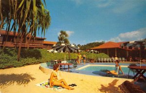 Kahului Hawaii Maui Palms Hotel Swimming Pool Vintage Postcard AA30504