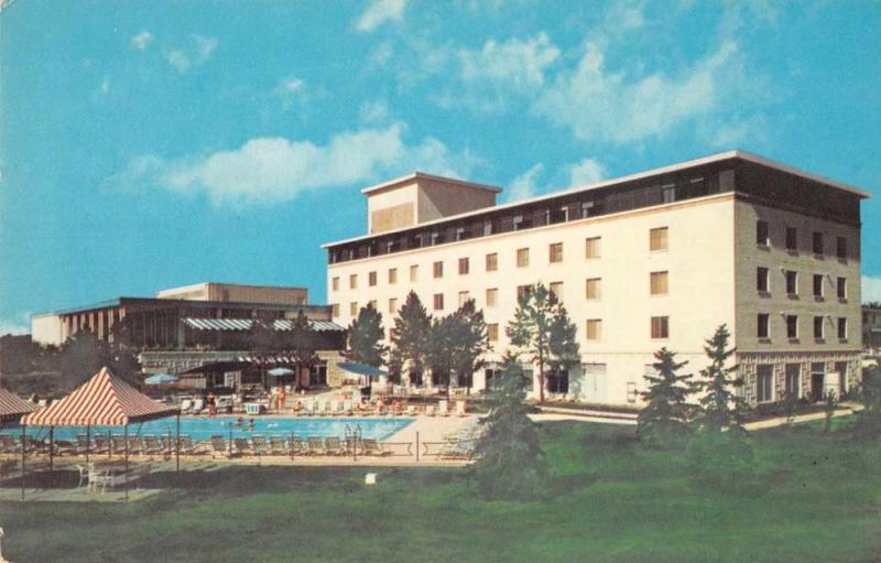 Oak Brook Illinois The Drake OakBrook Hotel Vintage Postcard J47223