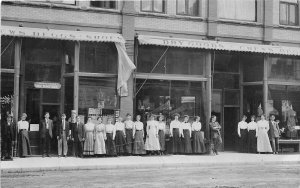 J24/ Pueblo Colorado RPPC Postcard c1910 Crews-Beggs Store Employees  152