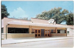 Winona Lake, Indiana ESKIMO INN Roadside Diner 1950s Bible Conference Postcard