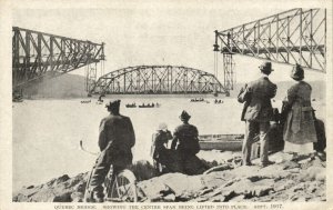 canada, QUEBEC, Quebec Bridge, Centre Span being lifted into Place 1917 Postcard