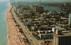 Vintage Postcard Looking South Beaches Crowd Beautiful Fort Lauderdale Florida