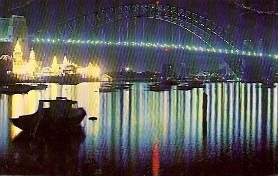 Australia - Australie - Sydney Harbour Bridge at Night c.
