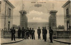 CPA NEVERS - La Caserne Pitie (420809)