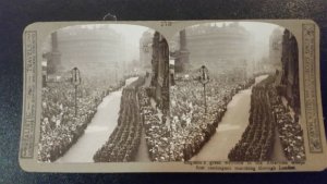 WWI, American Troops first Contingent marching through London, Realistic 