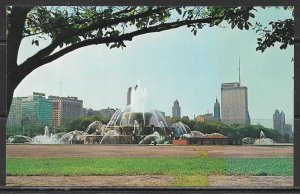 Illinois, Chicago - Buckingham Fountain - [IL-104]